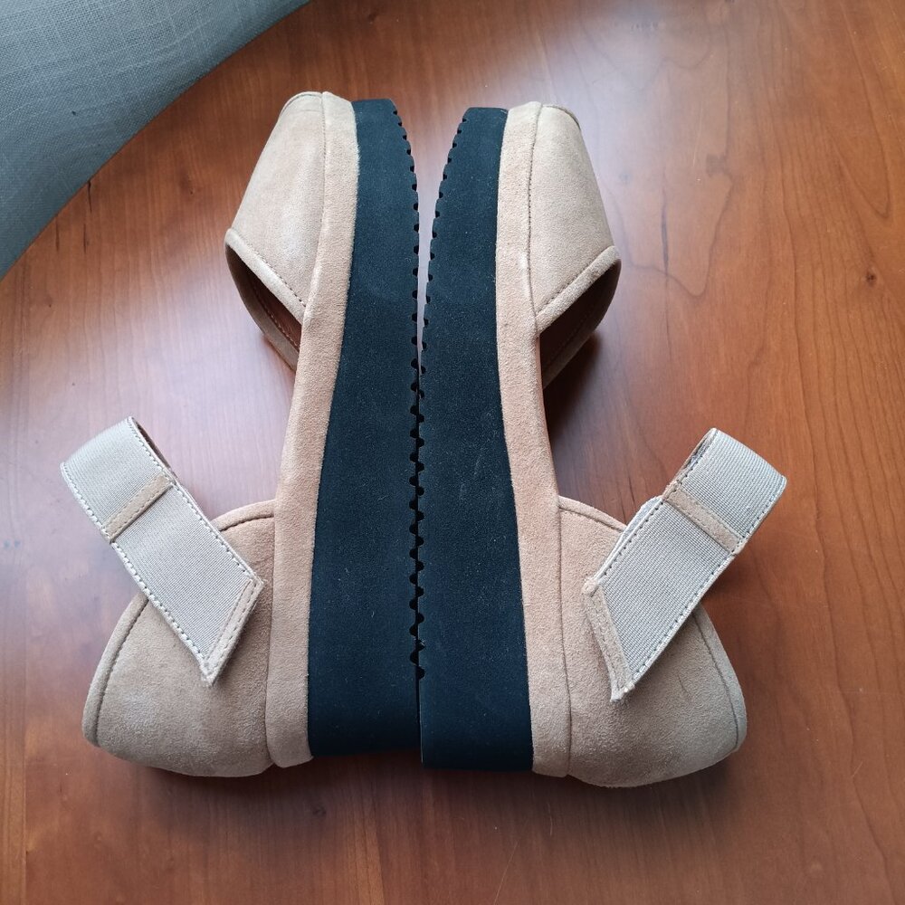 NWT L'Amour Des Pieds AMADOUR Tan Suede Open Toe Low Wedge - Picture 9 of 9